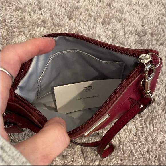 NWT Coach Wristlet - Picture 3 of 3